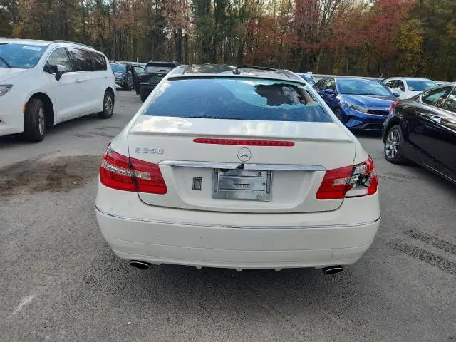 2011 MERCEDES-BENZ E 350  