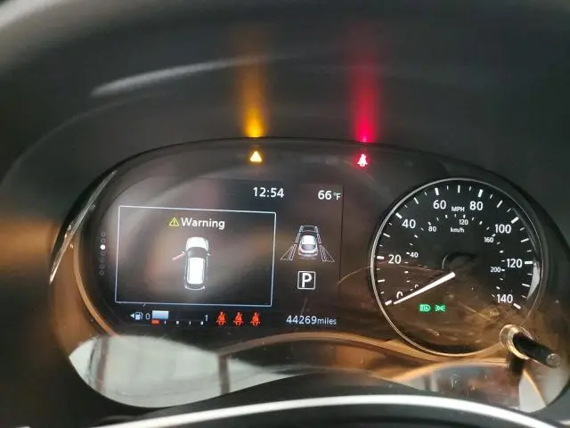 2023 NISSAN KICKS SV  