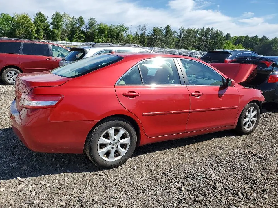 2010 TOYOTA CAMRY LE  