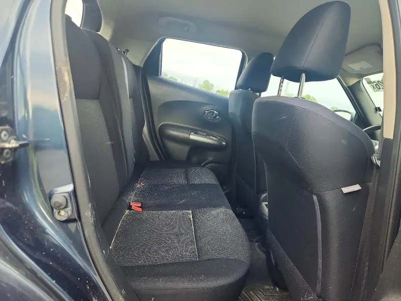 2014 NISSAN JUKE S  