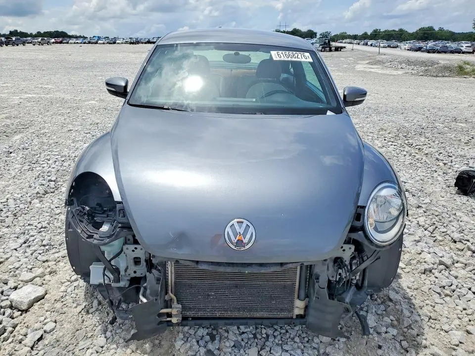2017 VOLKSWAGEN BEETLE 1.8T  