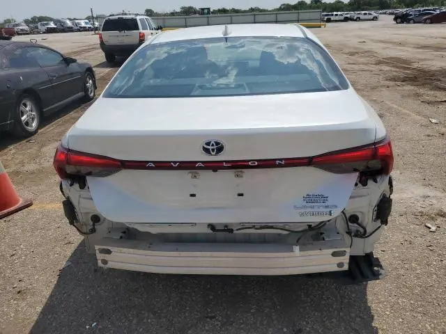 2021 TOYOTA AVALON LIMITED  