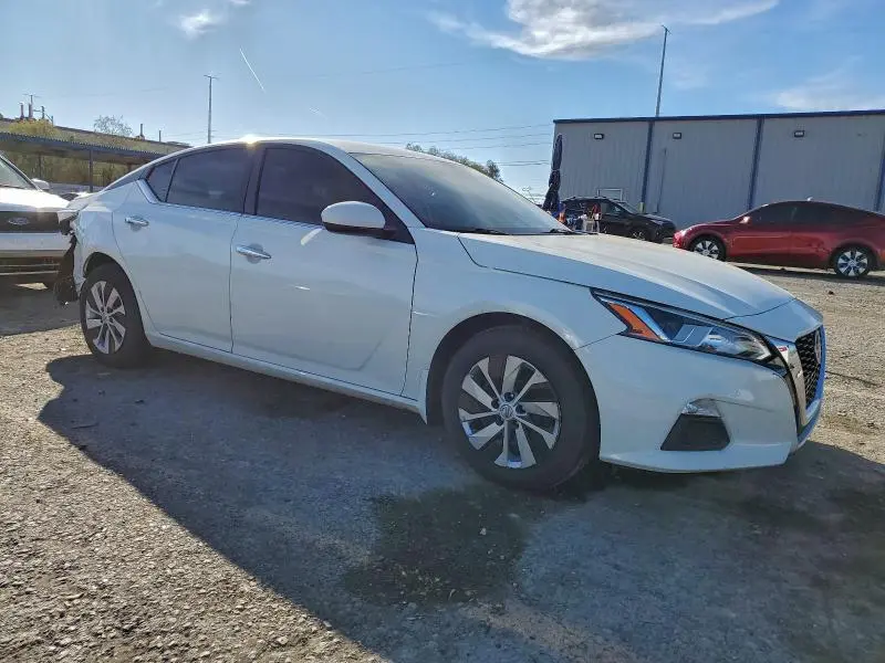 2021 NISSAN ALTIMA S  