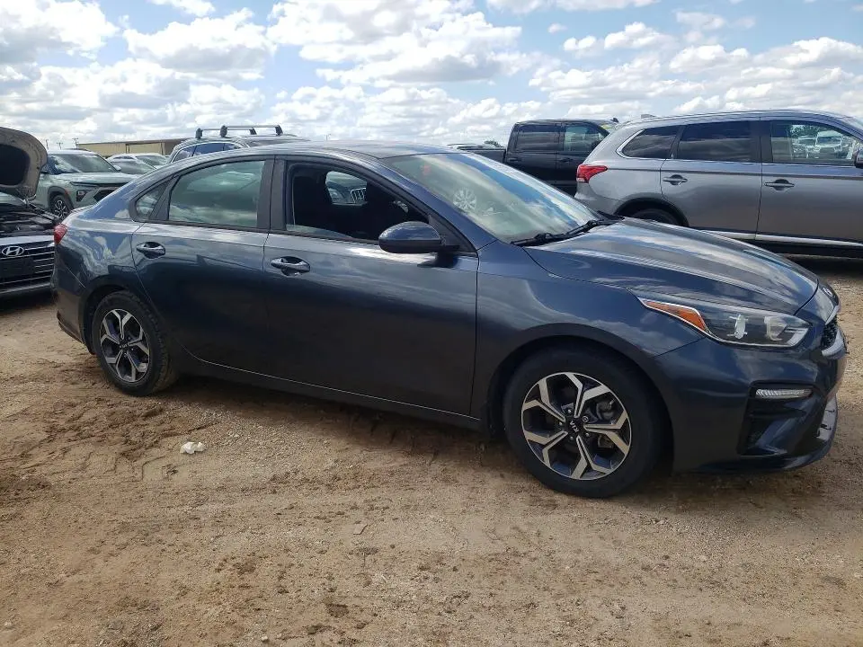 2020 KIA FORTE LXS  
