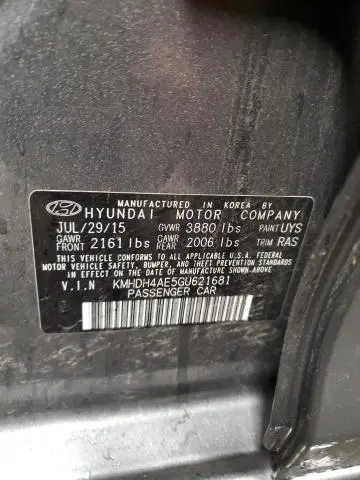 2016 HYUNDAI ELANTRA SE