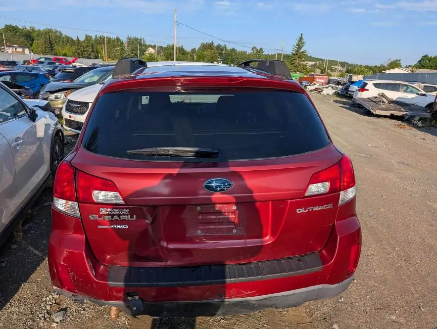 2013 SUBARU OUTBACK 2.5I PREMIUM  