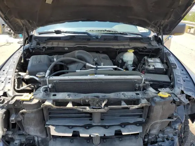 2017 RAM 1500 SLT  