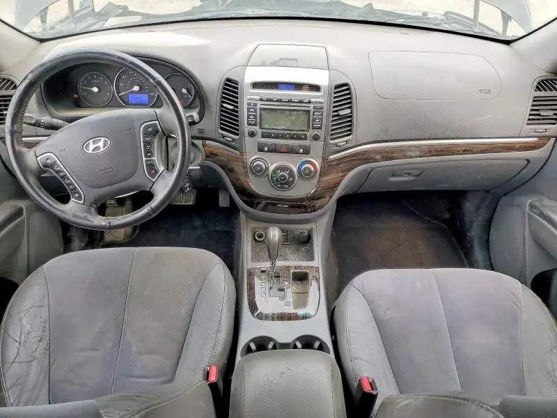 2010 HYUNDAI SANTA FE SE  