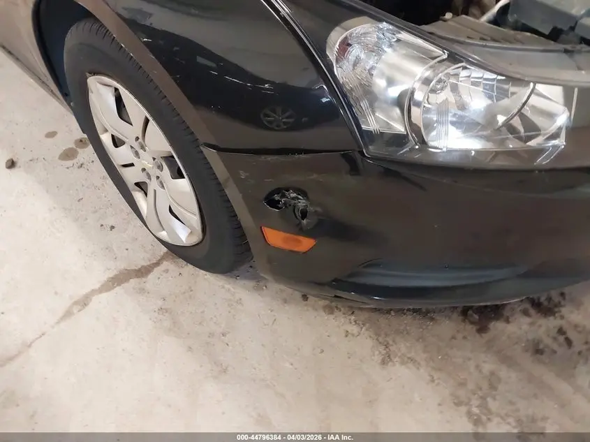 2013 CHEVROLET CRUZE LS AUTO