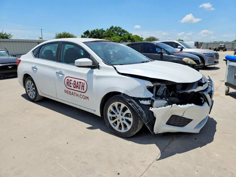 2019 NISSAN SENTRA SV  