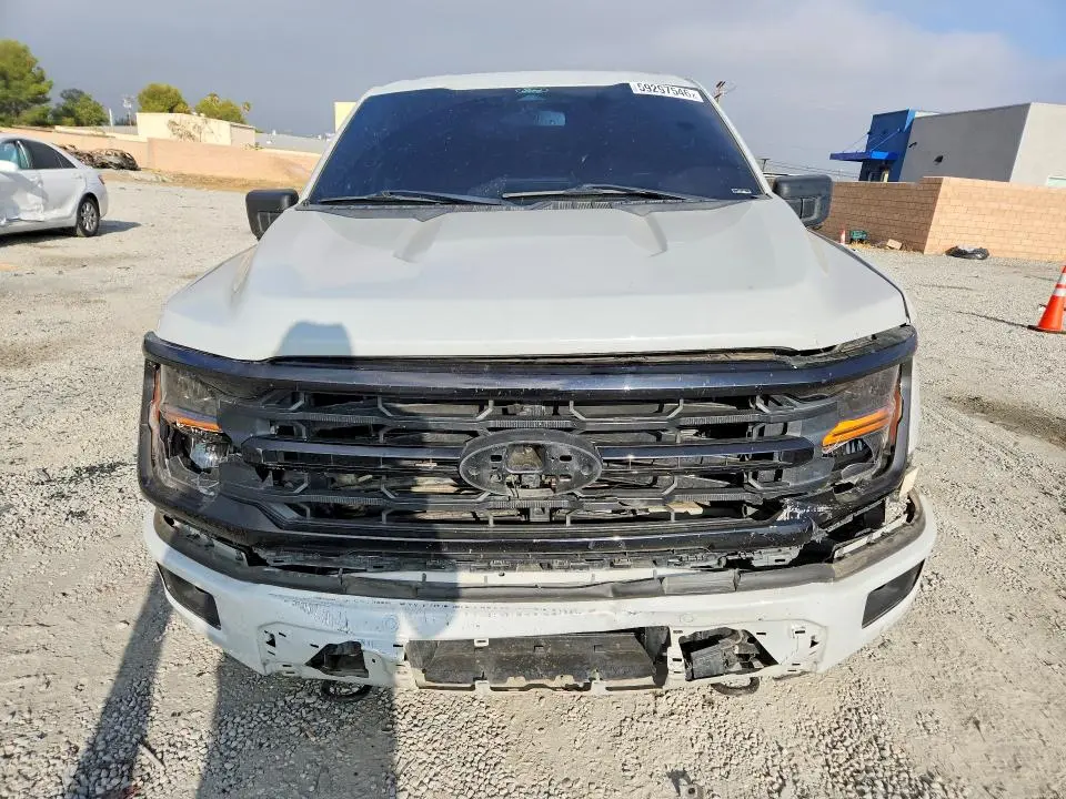 2024 FORD F150 XLT  