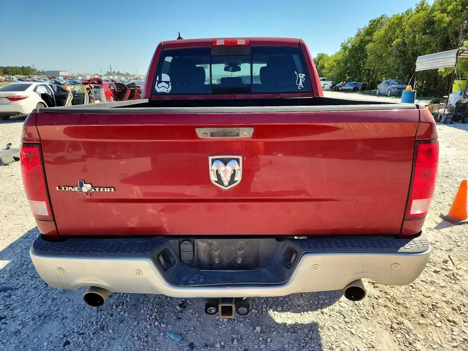 2015 RAM 1500 SLT  