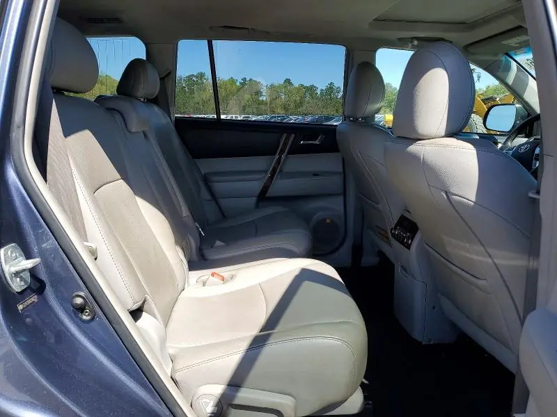 2012 TOYOTA HIGHLANDER LIMITED  