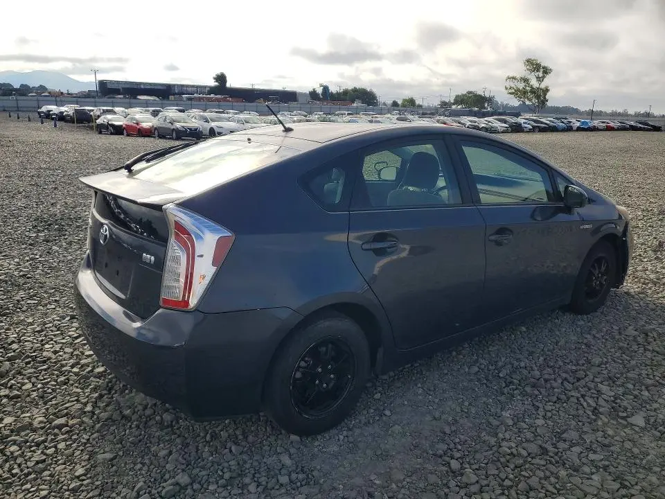2013 TOYOTA PRIUS TWO  
