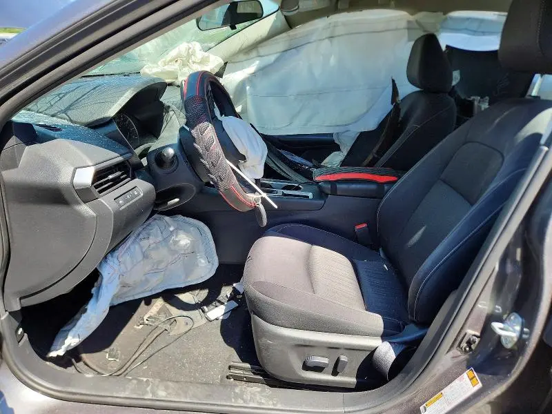 2022 NISSAN ALTIMA SV  