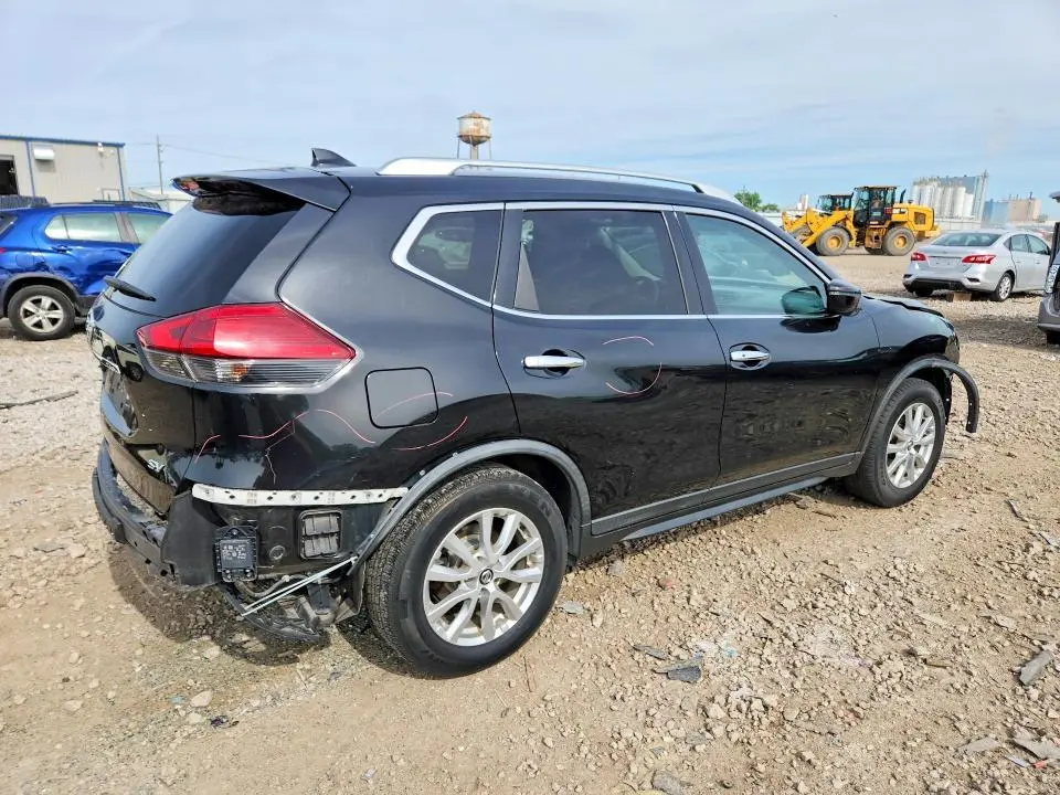 2017 NISSAN ROGUE SV  