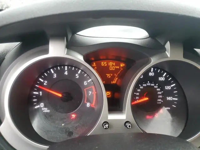 2013 NISSAN JUKE S  