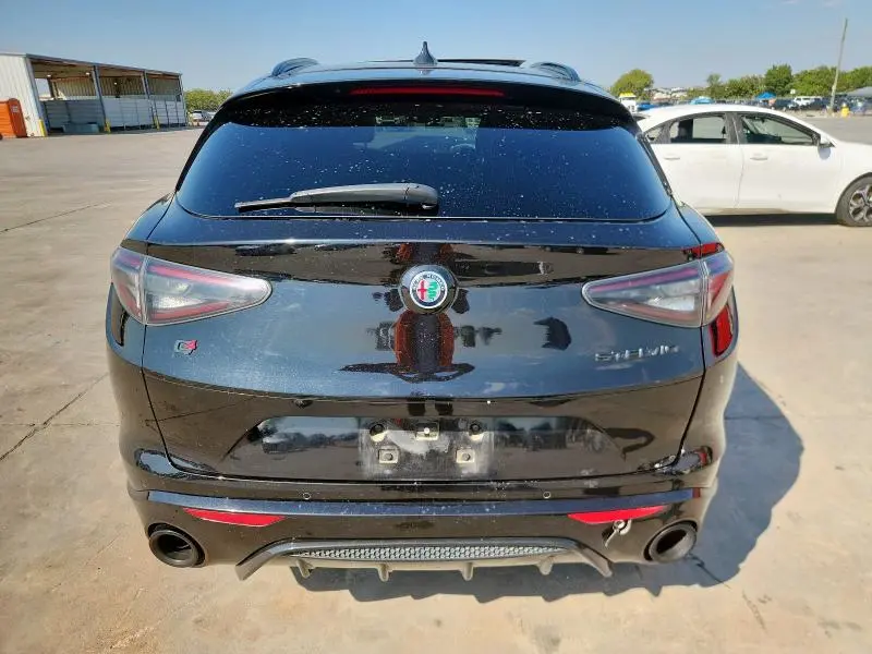 2021 ALFA ROMEO STELVIO TI  
