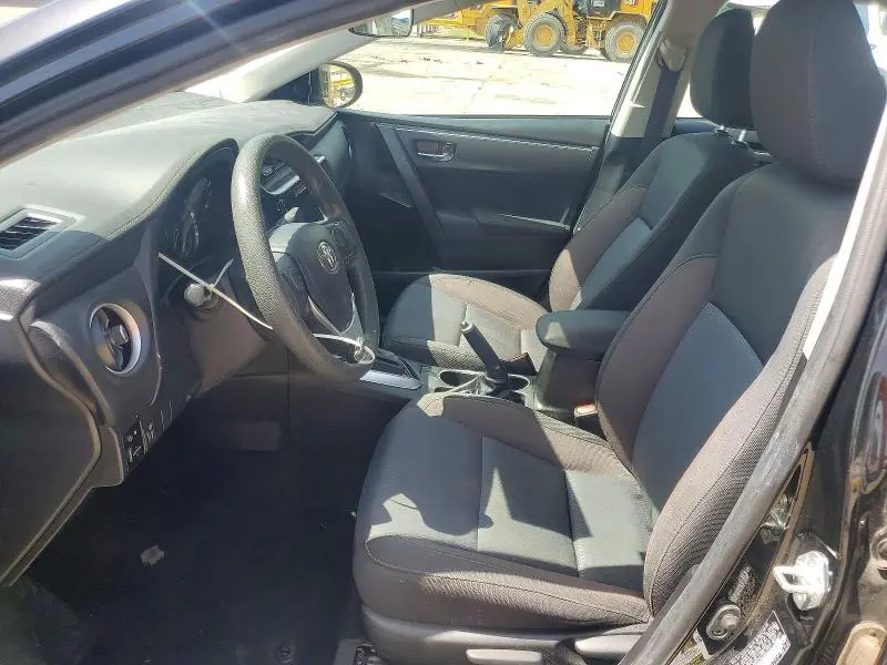 2019 TOYOTA COROLLA LE  