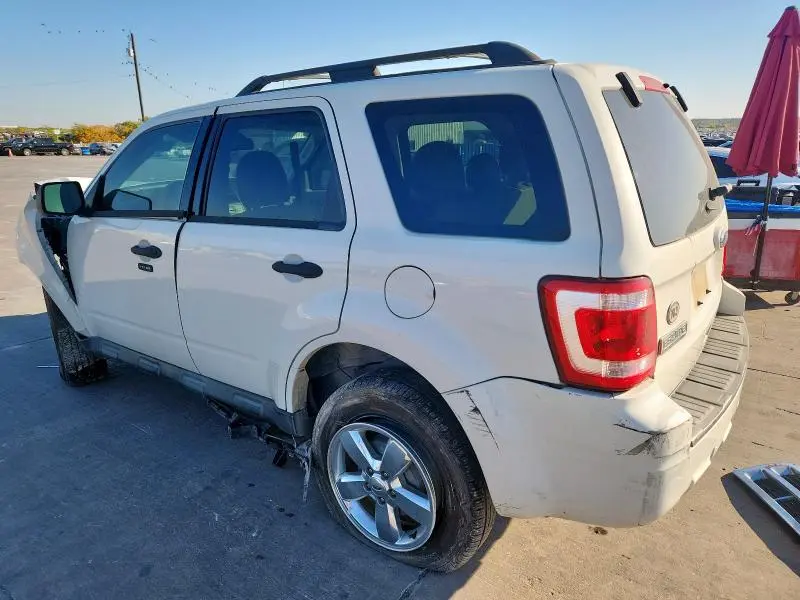 2011 FORD ESCAPE XLT  