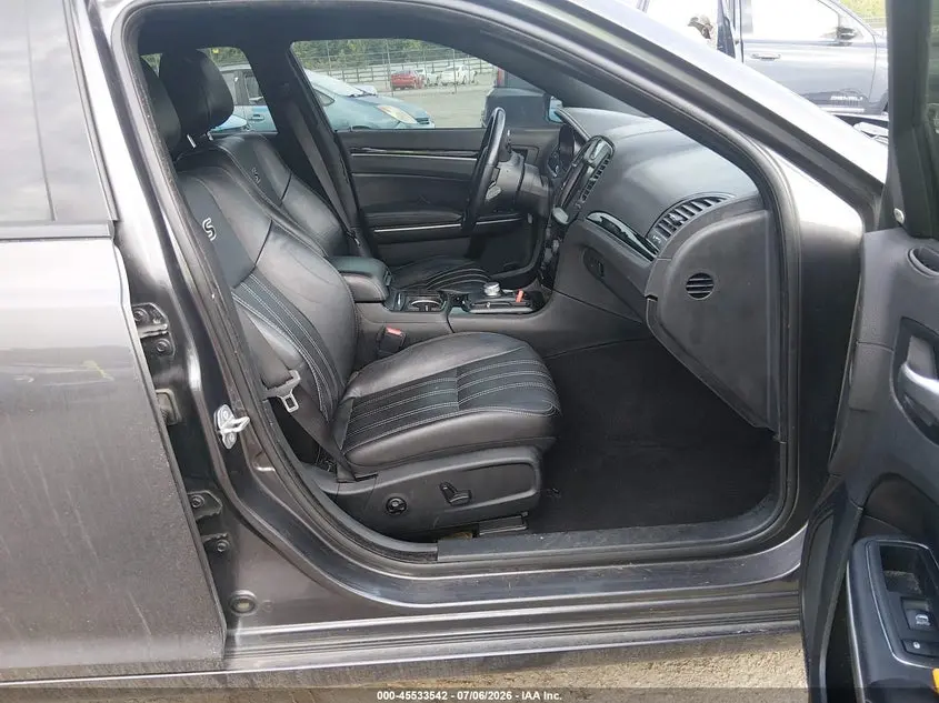 2019 CHRYSLER 300 300S AWD