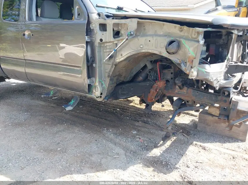 2013 TOYOTA TACOMA BASE V6