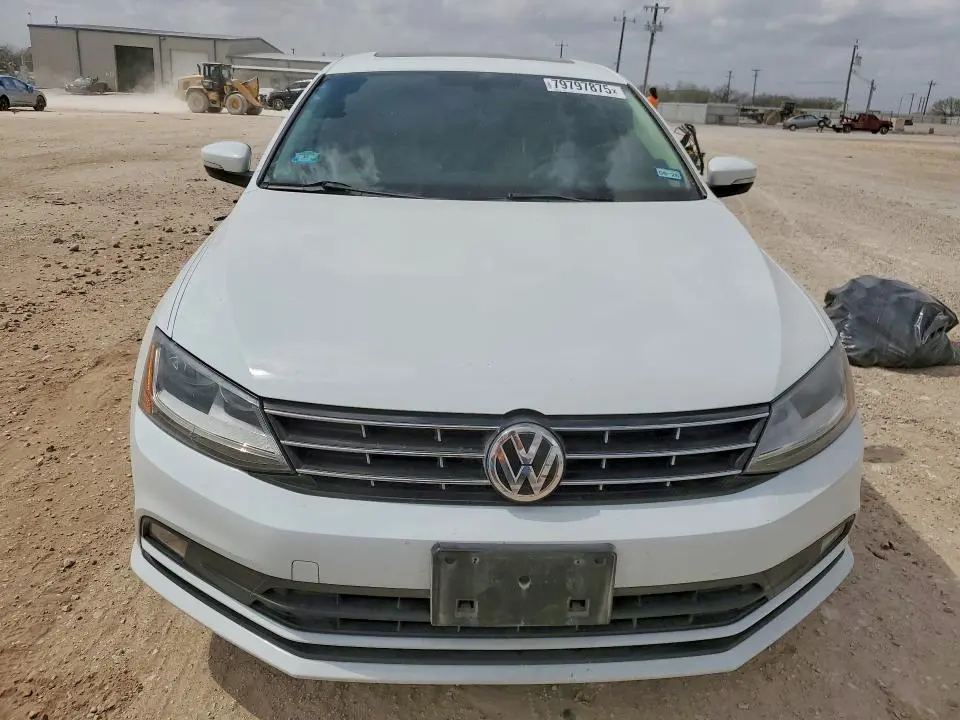 2018 VOLKSWAGEN JETTA SEL  