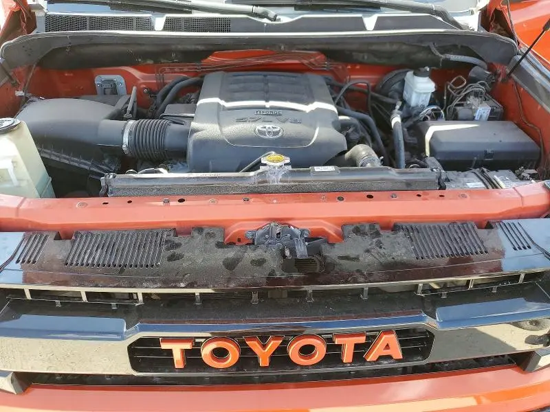 2017 TOYOTA TUNDRA SR5  