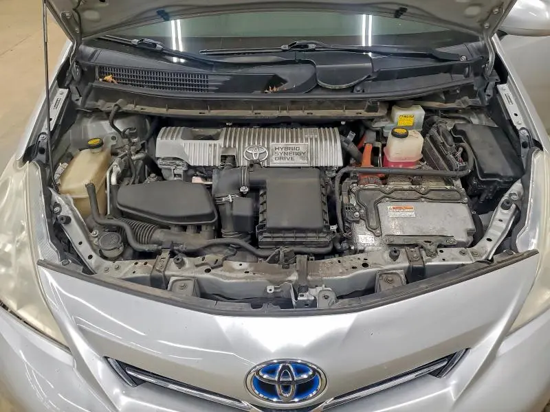 2012 TOYOTA PRIUS V   