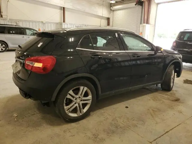 2015 MERCEDES-BENZ GLA 250 4MATIC  