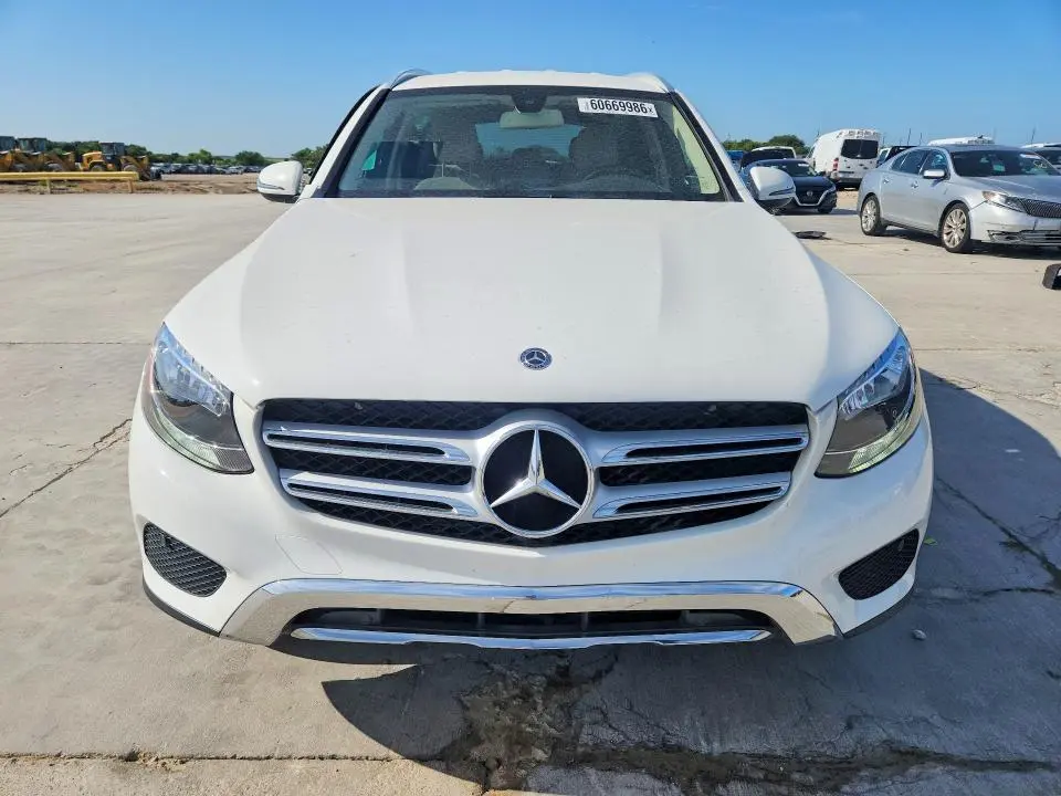 2018 MERCEDES-BENZ GLC 300  