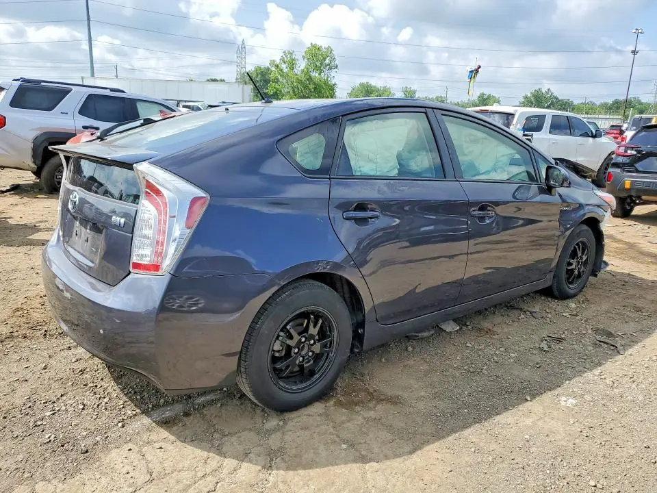 2015 TOYOTA PRIUS TWO  