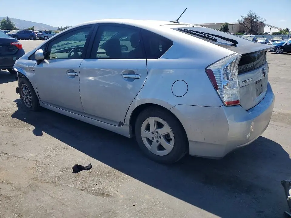 2010 TOYOTA PRIUS II  