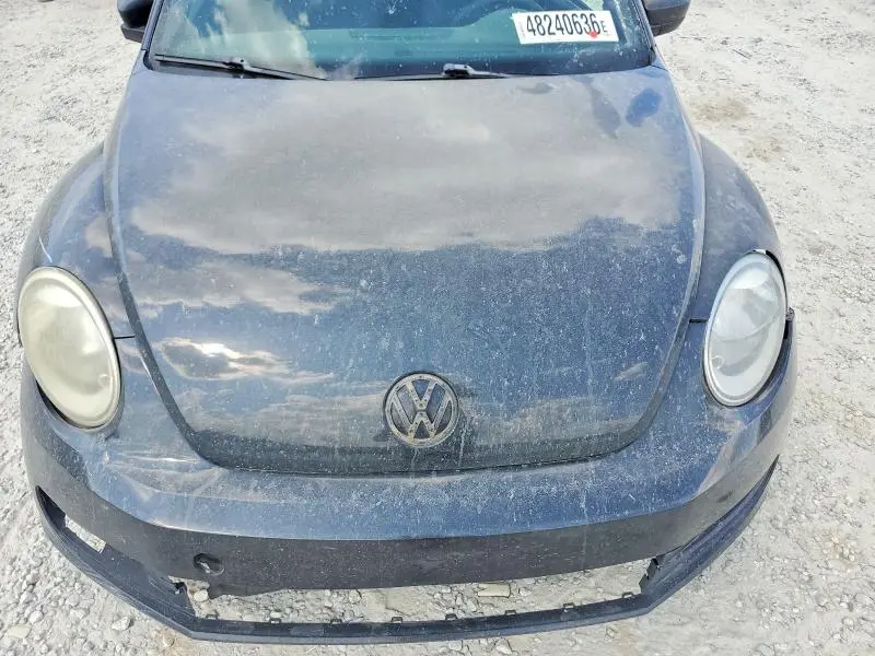 2014 VOLKSWAGEN BEETLE   