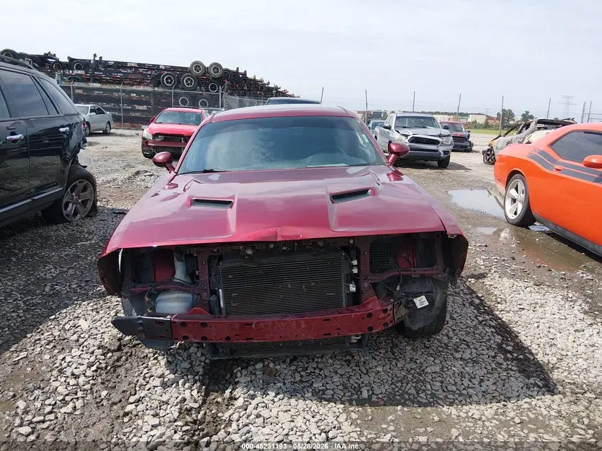 2019 DODGE CHALLENGER SXT