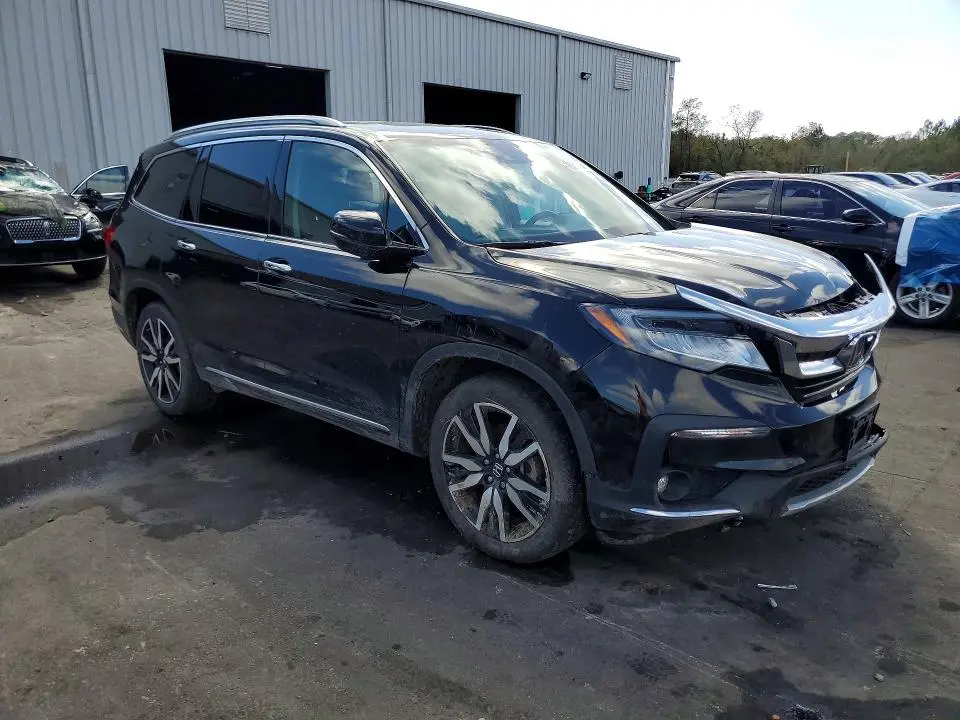 2022 HONDA PILOT TOURING  