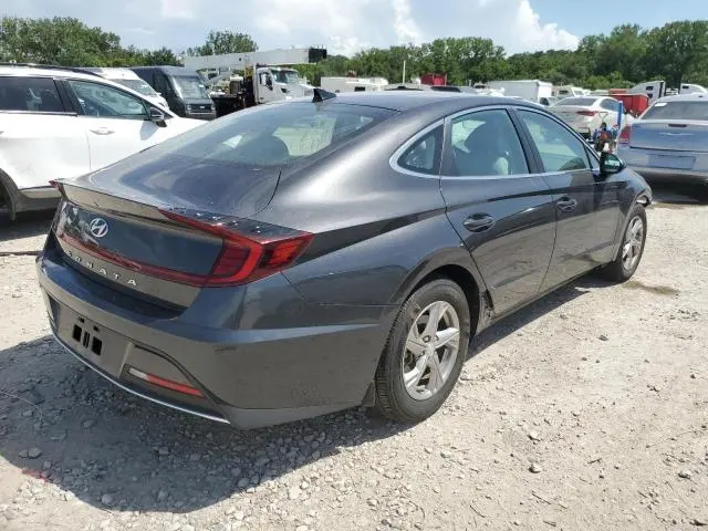 2022 HYUNDAI SONATA SE  