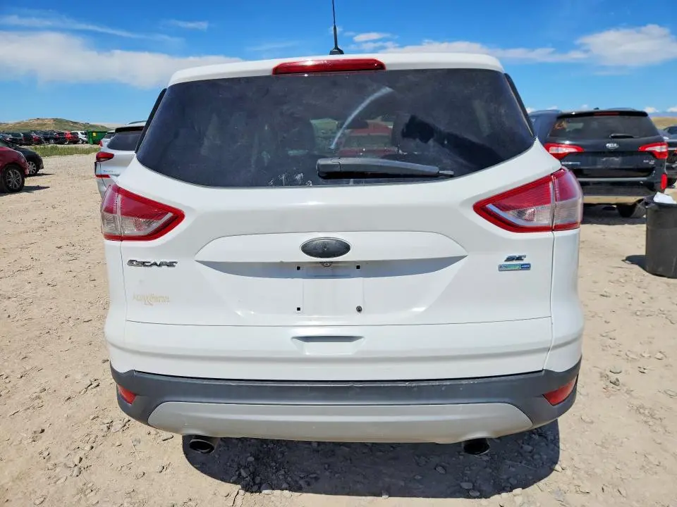 2015 FORD ESCAPE SE  