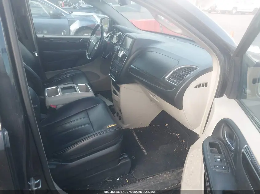 2014 CHRYSLER TOWN & COUNTRY TOURING