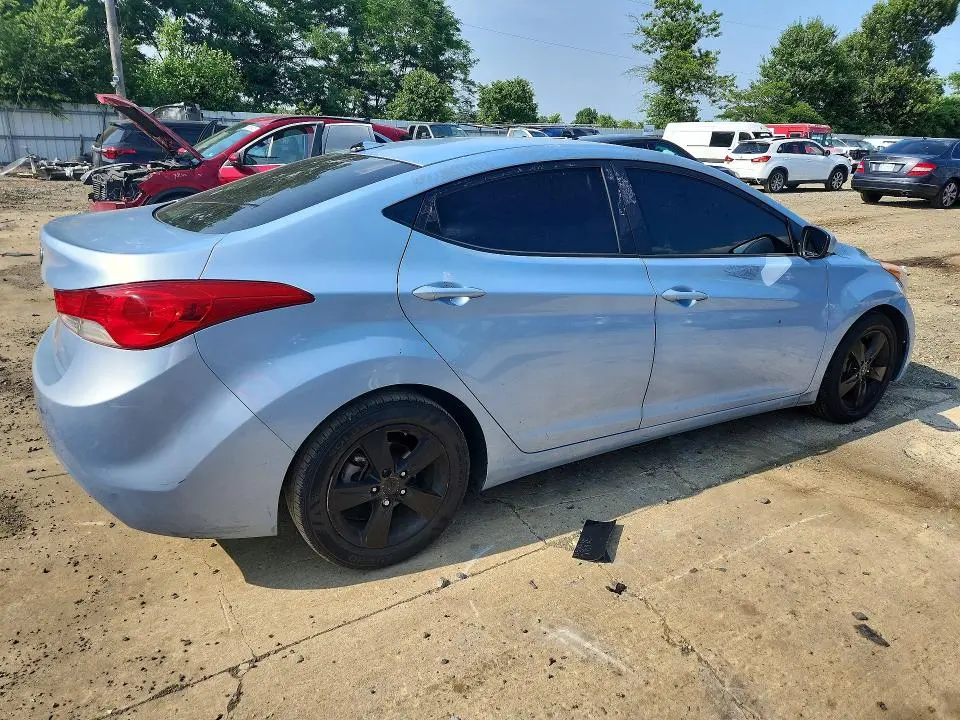 2011 HYUNDAI ELANTRA GLS  