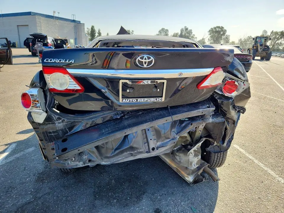 2013 TOYOTA COROLLA L  