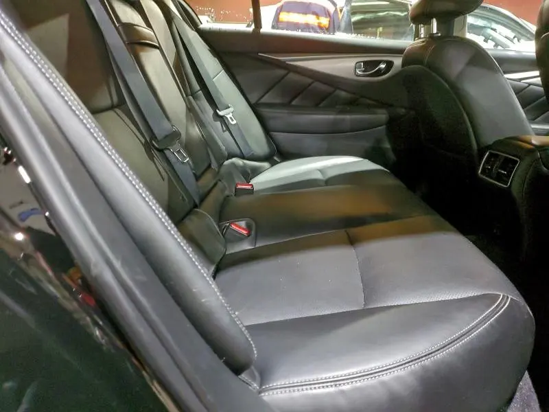 2022 INFINITI Q50 LUXE  