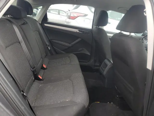 2017 VOLKSWAGEN PASSAT S