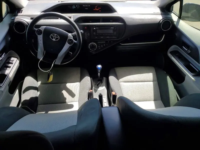 2014 TOYOTA PRIUS C THREE  