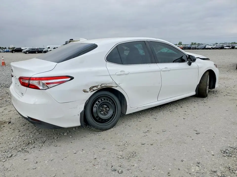 2020 TOYOTA CAMRY LE  