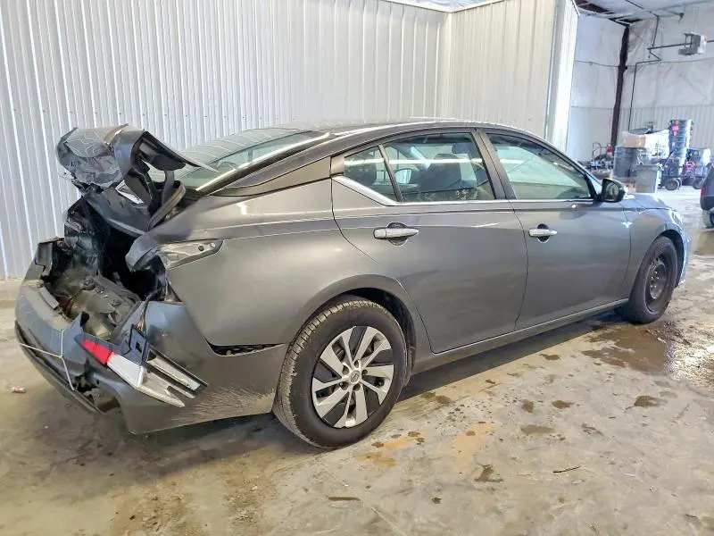 2024 NISSAN ALTIMA S  