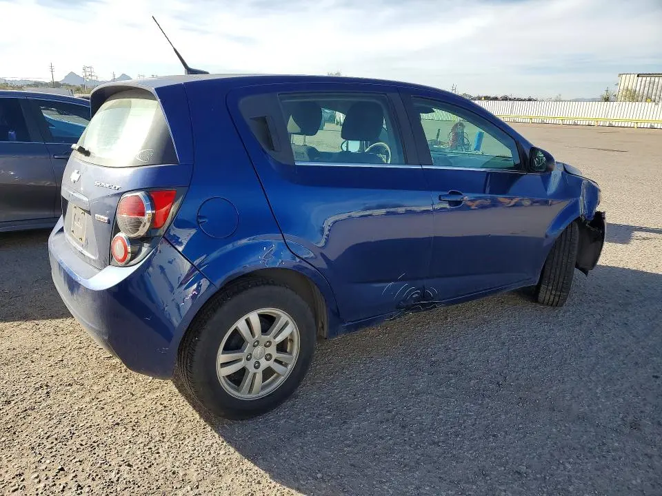 2013 CHEVROLET SONIC LT  