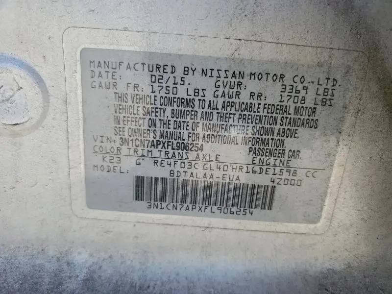 2015 NISSAN VERSA S  