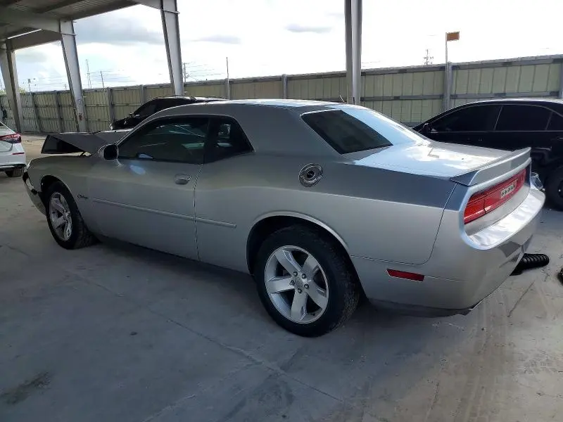 2011 DODGE CHALLENGER   