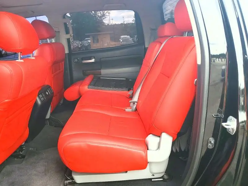 2013 TOYOTA TUNDRA PLATINUM  
